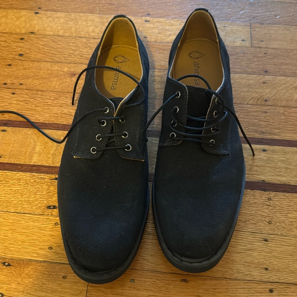 Ahisma black dress shoes men size 9 (vegan)